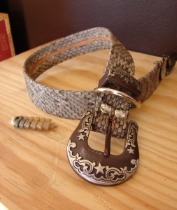 rattlesnake_custom_leather_dog_collar rattlesnake_custom_leather_dog_collar